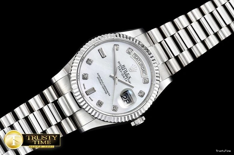 0726 SoftTouch RDD0214A – DayDate 36mm 681